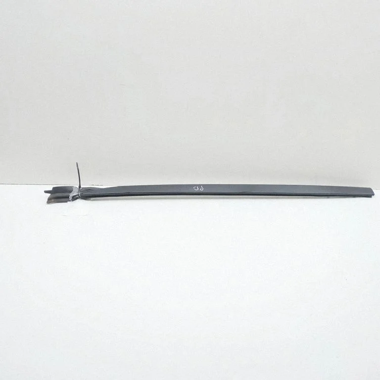 Door glass trim – BMW X5M G05 F95 (2019-)