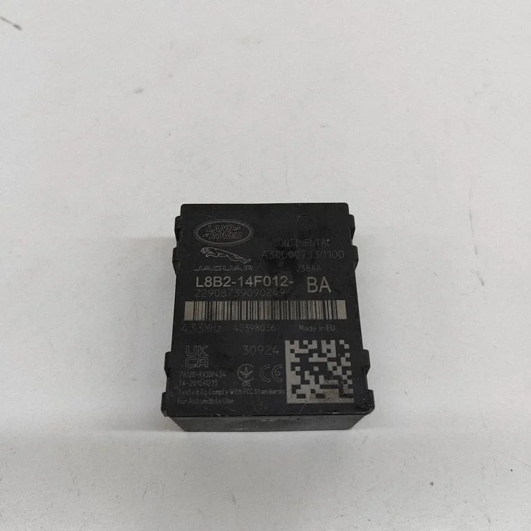 Sterownik ciśnienia w oponach L8B214F012BA