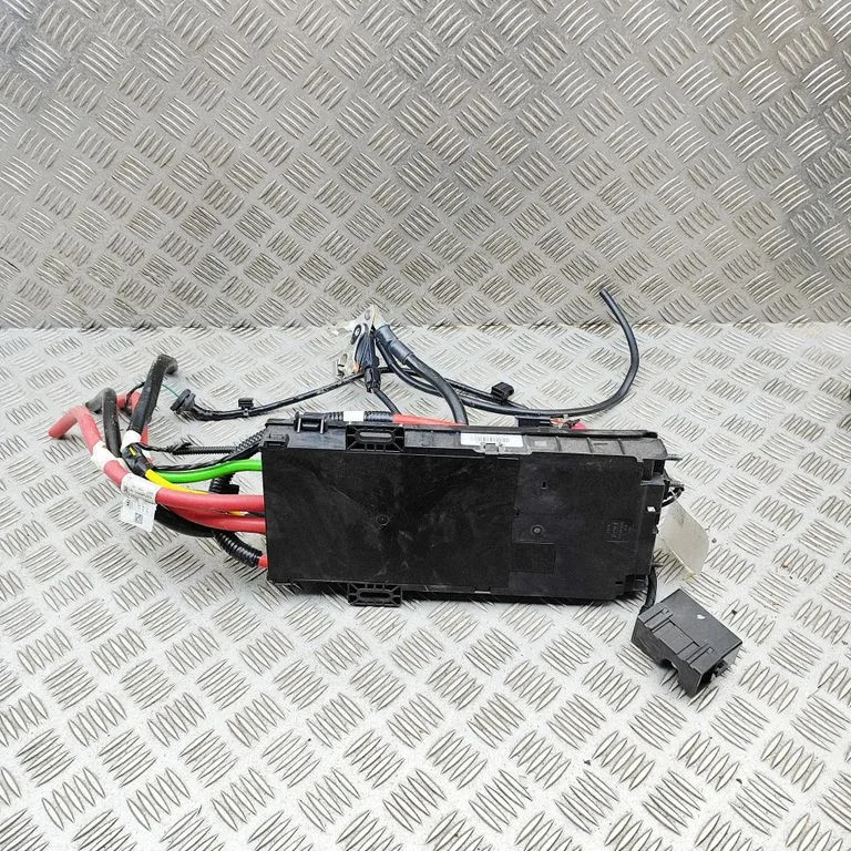 Sprieguma pārveidotājs/pārveidošanas modulis KK2T14300KA