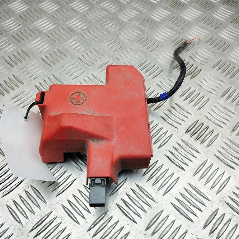 Voltage converter/converter module – Ford Ranger (2012-2018)