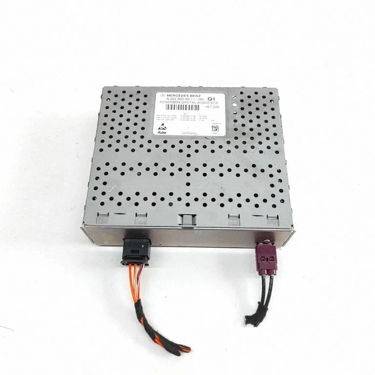 HiFi-heli juhtplokk – Mercedes-Benz C-klass W205 (2014-2021)