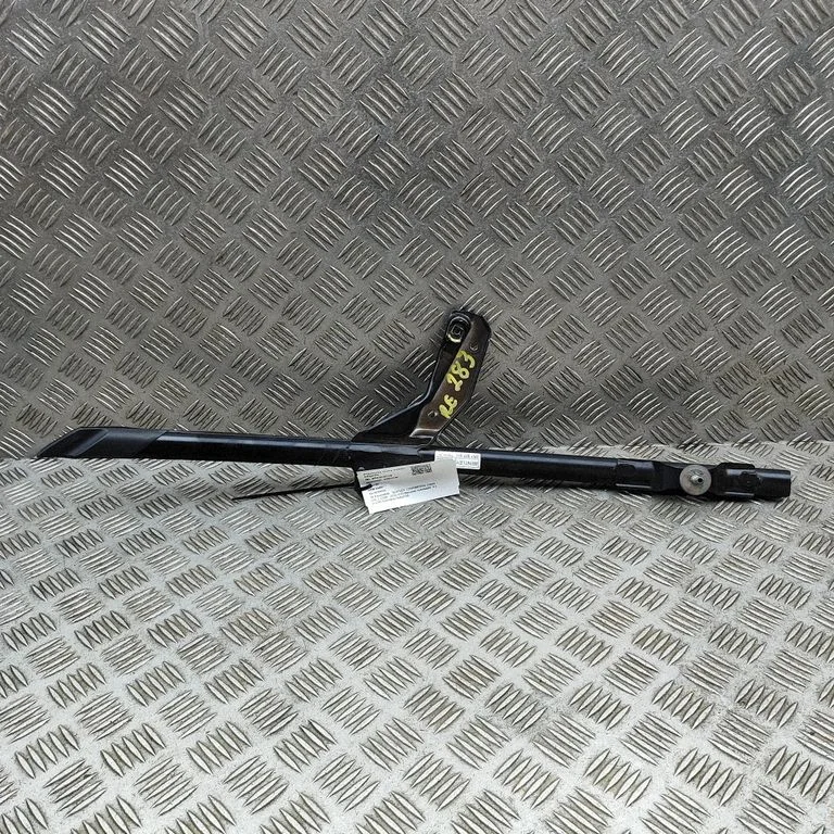 Door glass rail – Bentley Continental (2003-2017)