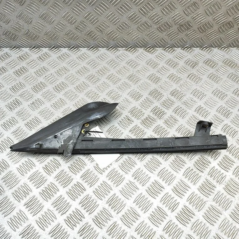 Door glass rail – Porsche 911 997 (2004-2013)