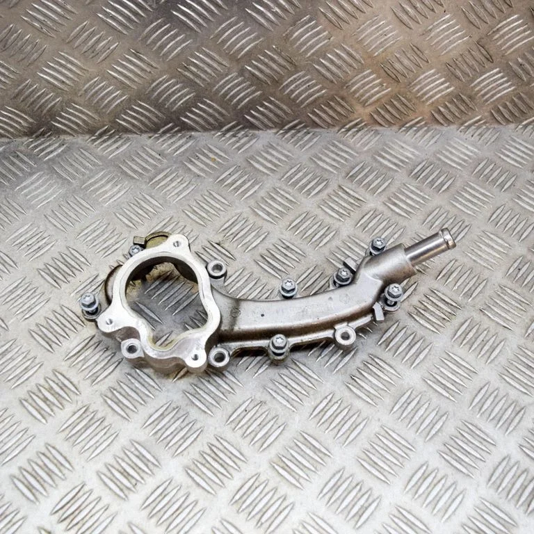 Thermostat housing – Chrysler Pacifica (2017-)