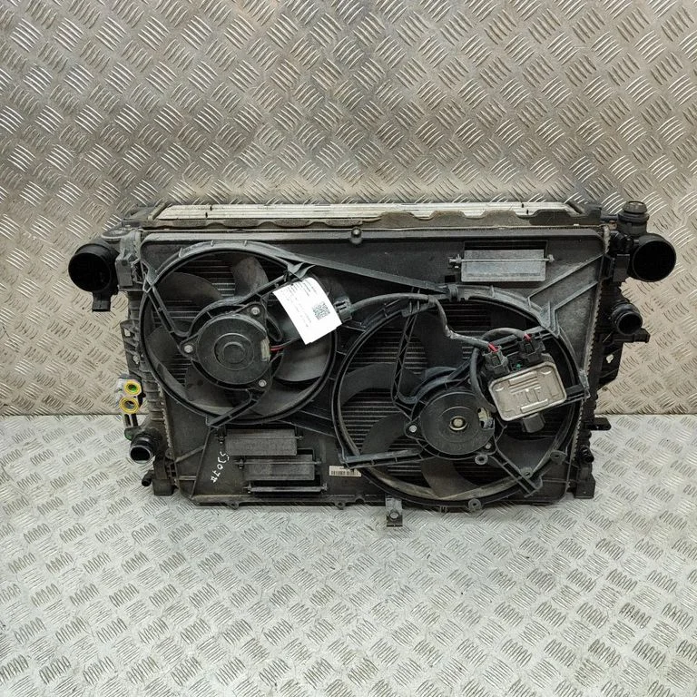Radiatoru komplekts 6G919L440CD