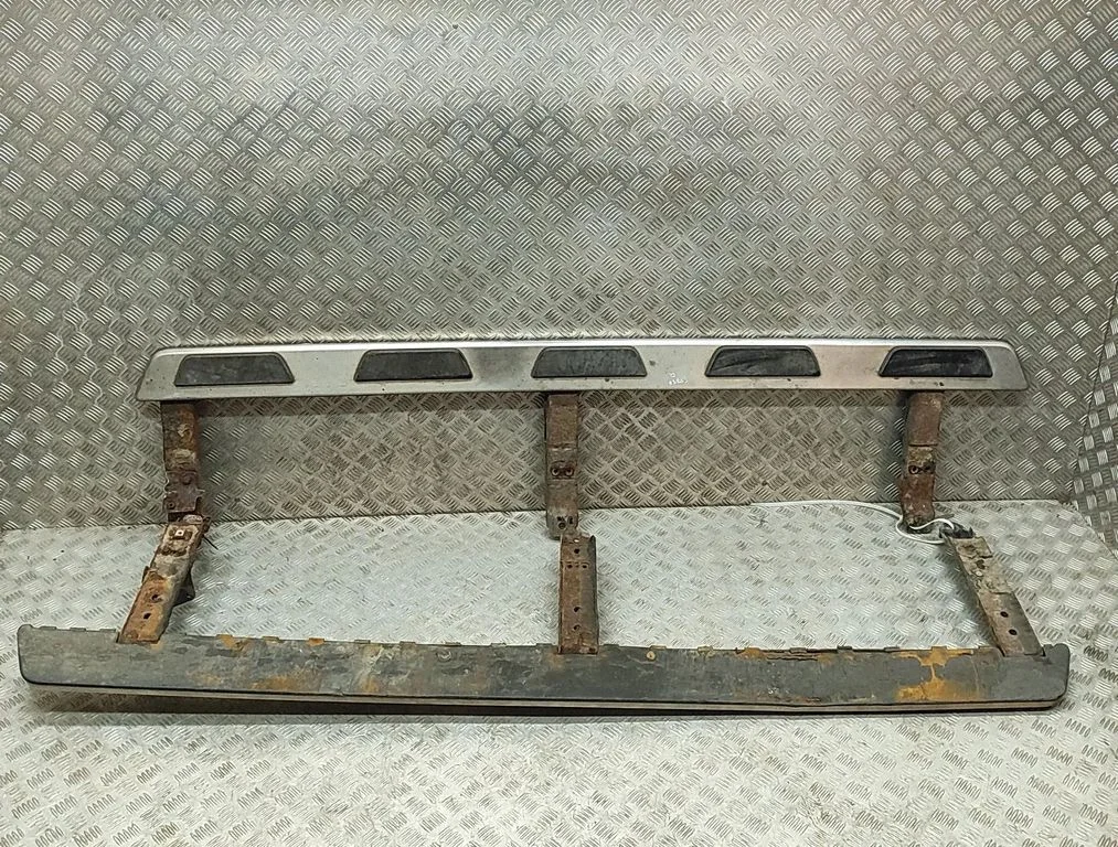 Läviste katete komplekt (sisemine) 4L0071066