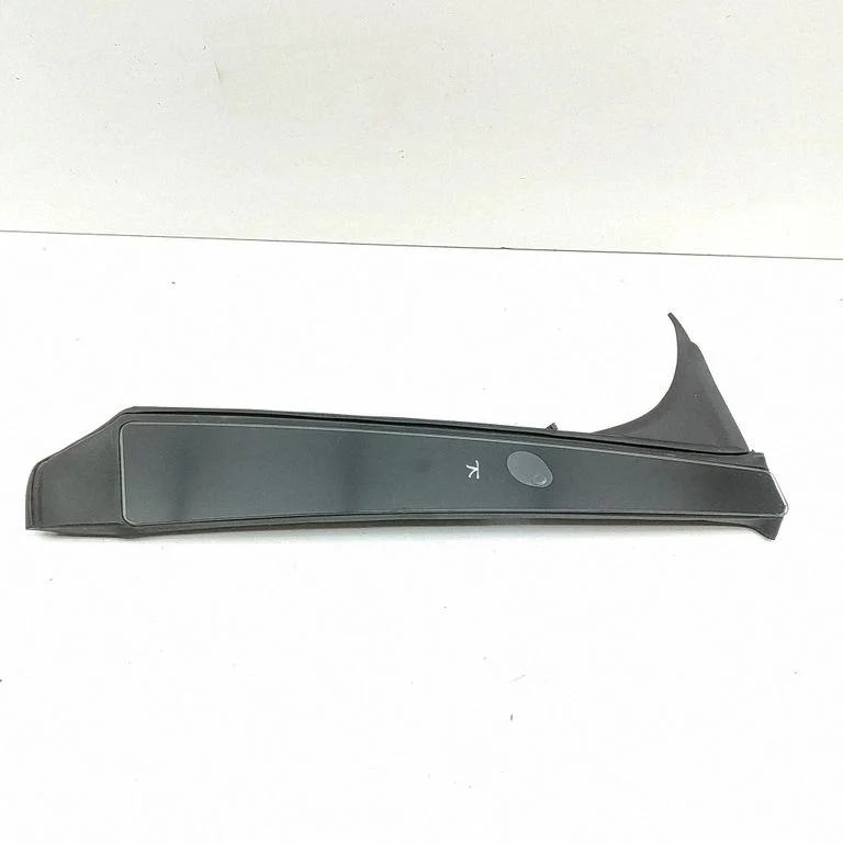 Side fender camera – Tesla Model Y (2020-)