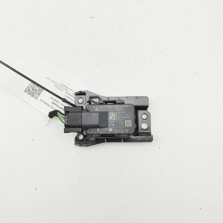 Antena systemu bezkluczykowego P6608217411 – Polestar 1 (2019-)