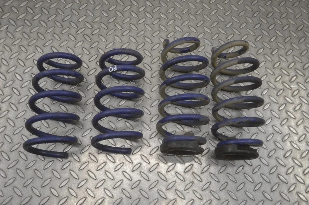 Vedrude ja amortisaatorite komplekt (eesmised ja tagumised) – Alfa Romeo Stelvio (2016-)