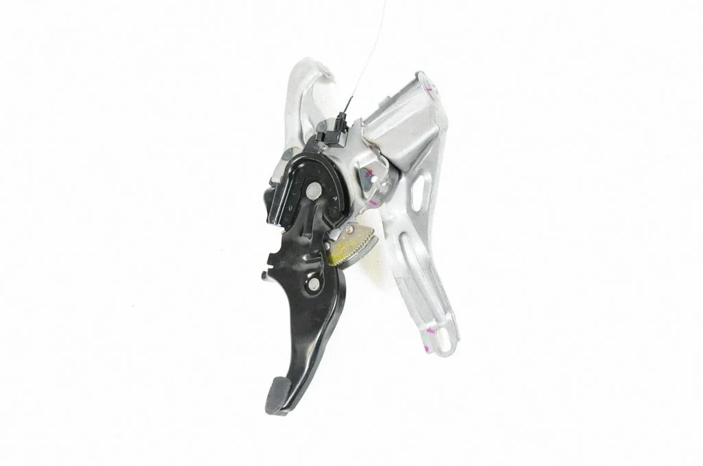 Hand brake release handle