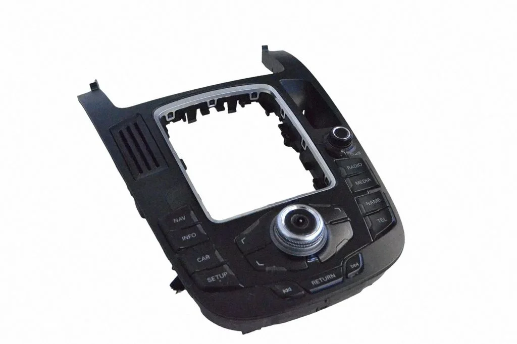 Multimediju kontrolieris 8T0919609F