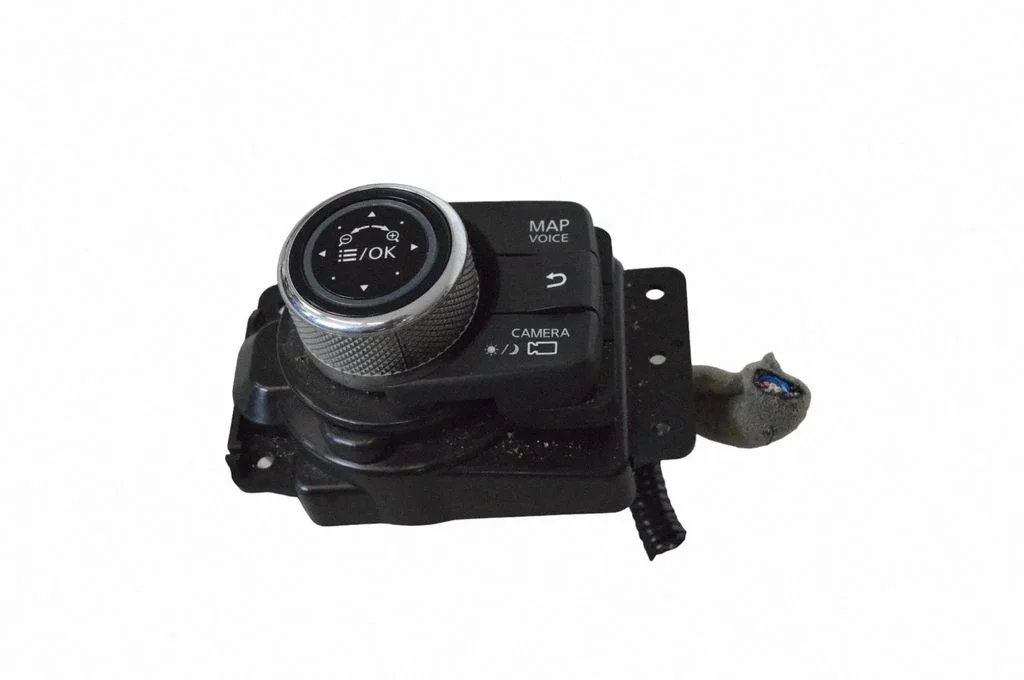 Multimediju kontrolieris 283954GA1B