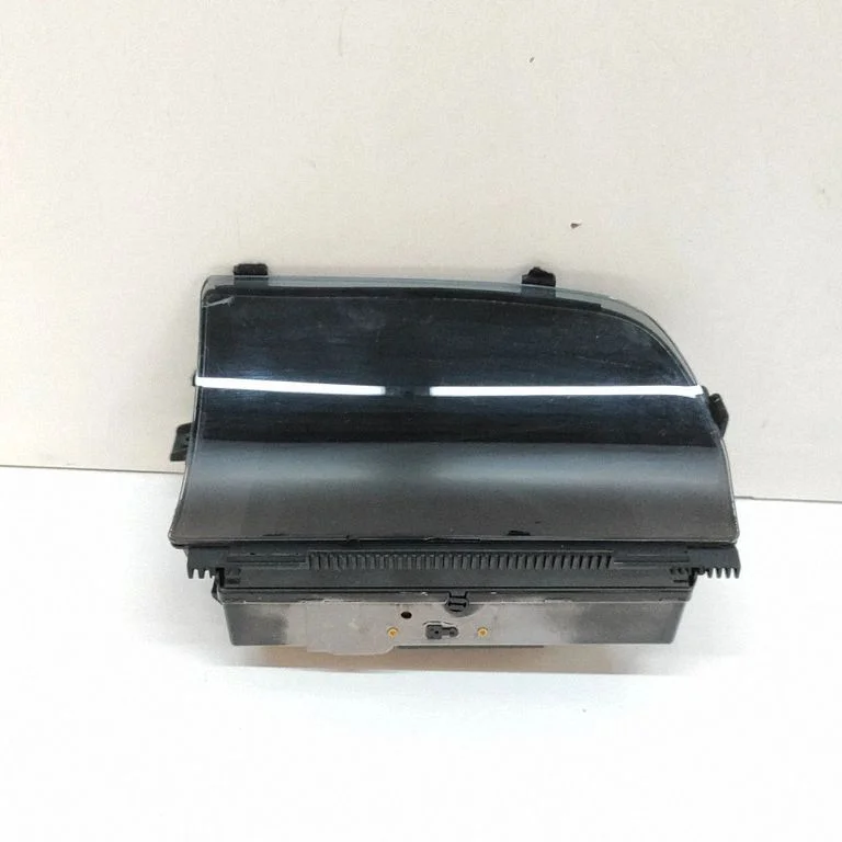 Head-up-kuvar A2219003404