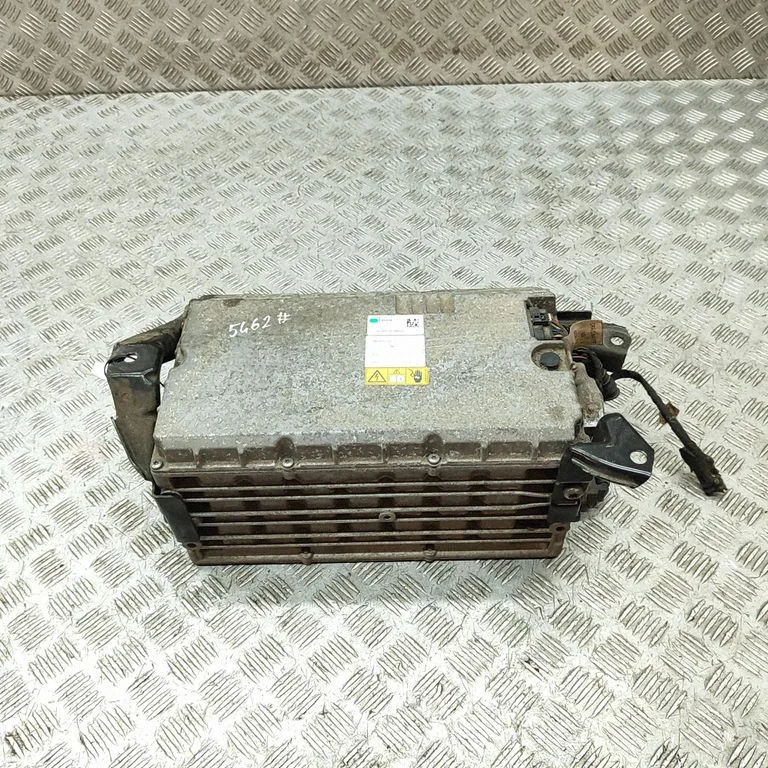 Hibrīda/elektromobiļa akumulators A7899020901