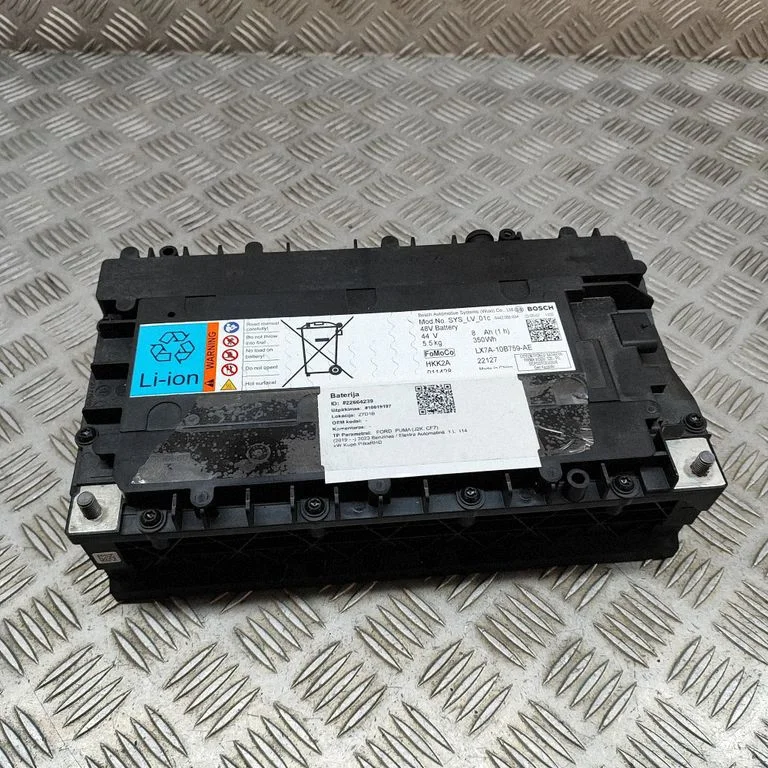 Hibrīda/elektromobiļa akumulators LX7A10B759AE
