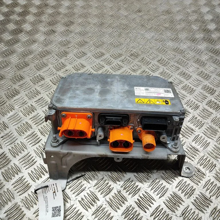 Invertors (sprieguma pārveidotājs) – Mercedes-Benz EQB (2021-)