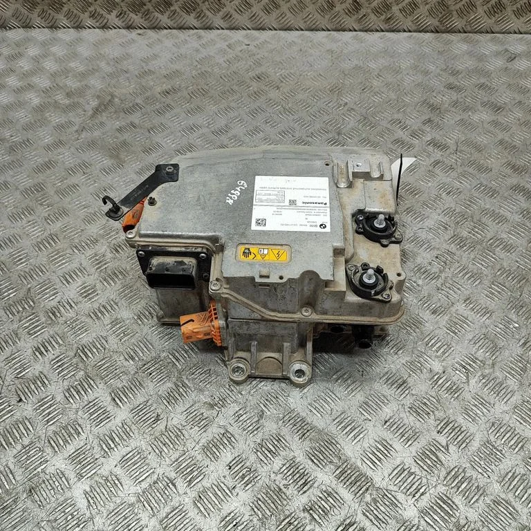 Voltage converter inverter – BMW iX3 G08 (2020-)
