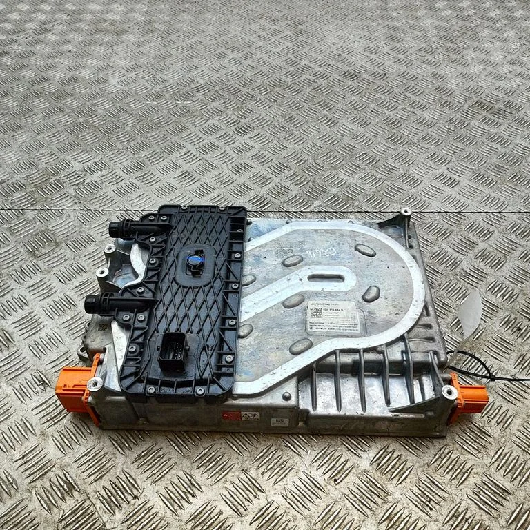 Invertors (sprieguma pārveidotājs) 11A915000