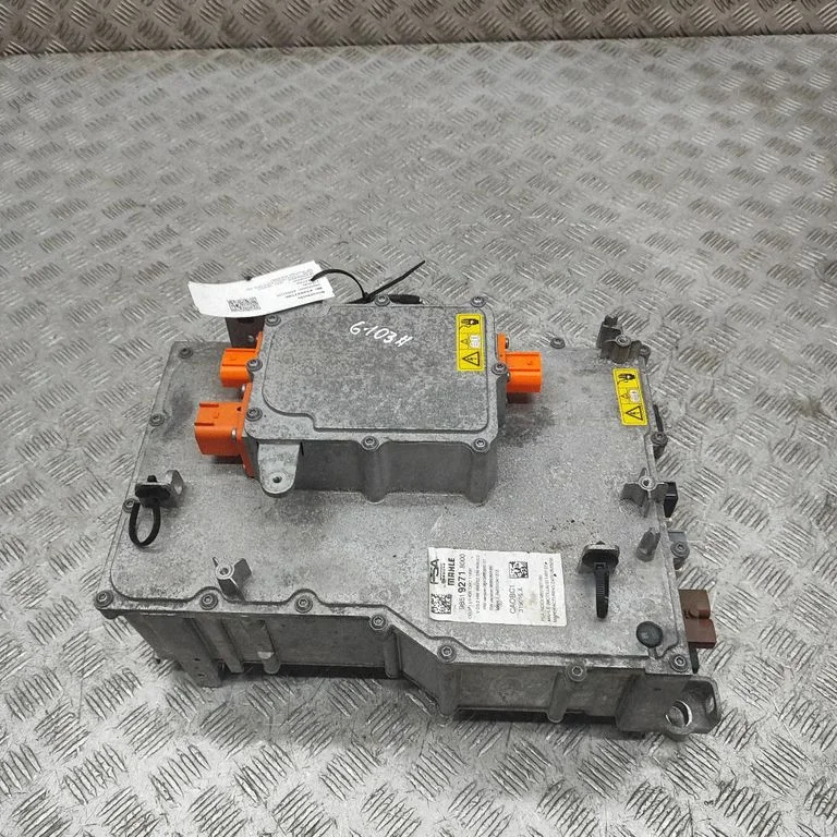 Voltage converter inverter 9830126180