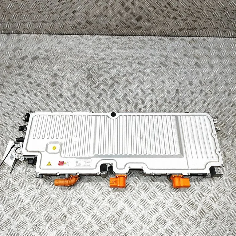 Voltage converter inverter – Porsche Macan (95B) (2019-)