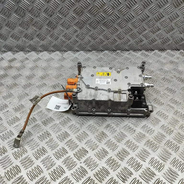Invertors (sprieguma pārveidotājs) A0003404403