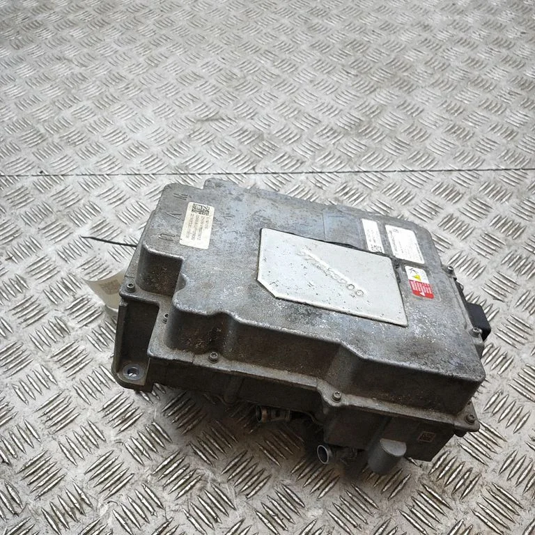 Przetwornica napięcia (inwerter) – Porsche Taycan 9J1 (2019-)