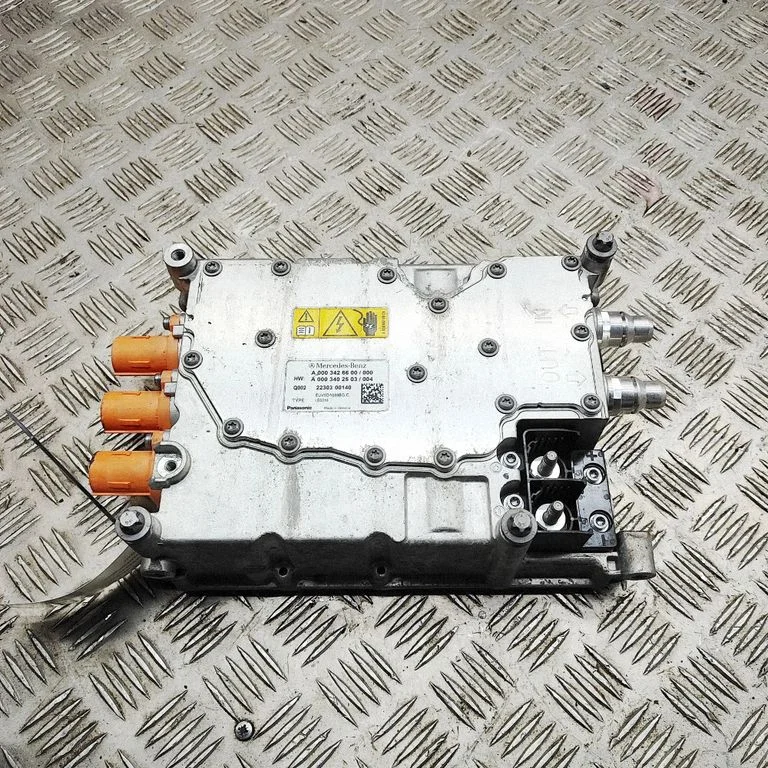 Invertors (sprieguma pārveidotājs) A0003402503