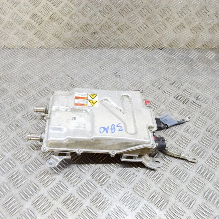 Invertors (sprieguma pārveidotājs) DAP2500AB