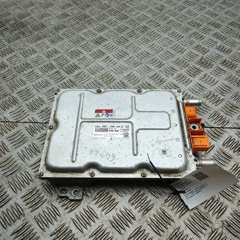 Inverter (pingemuundur) – Cupra Born (2021-)