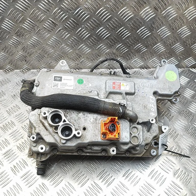 Voltage converter inverter 9695463080