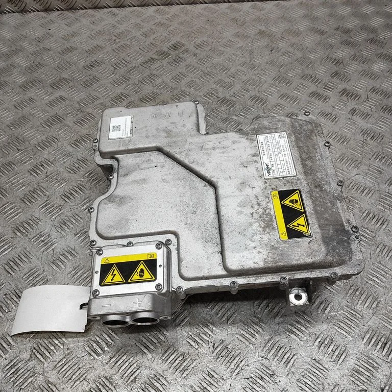 Voltage converter inverter KTZ40X40SA01 – Volvo EX30 (2024-)