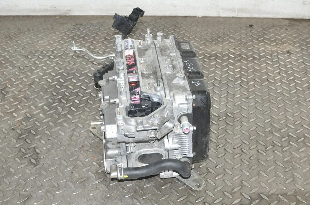 Voltage converter inverter – Lexus RX 450H (2016-)