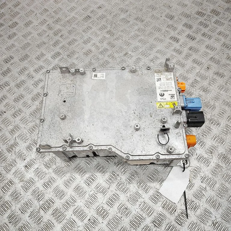 Invertors (sprieguma pārveidotājs) 9860779080