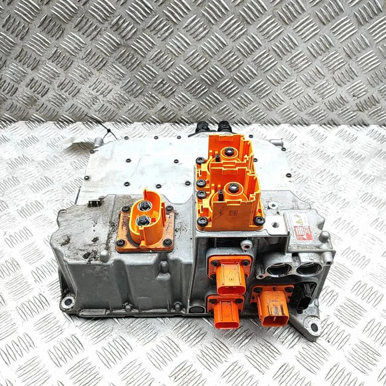 Invertors (sprieguma pārveidotājs) 9J1915539DG