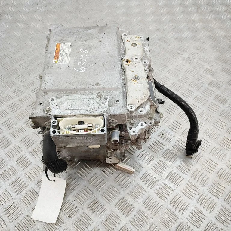 Przetwornica napięcia (inwerter) G927053010