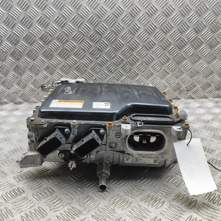 Inverter (pingemuundur) – Toyota bZ4X (2022-)