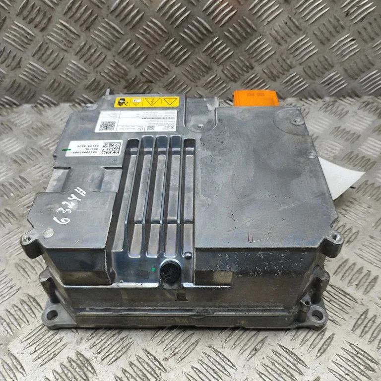 Invertors (sprieguma pārveidotājs) A0009006844