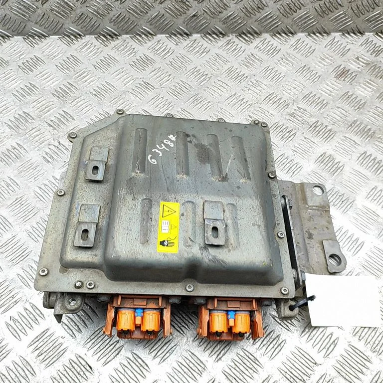 Invertors (sprieguma pārveidotājs) 293A02338R