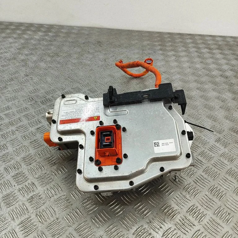 Voltage converter inverter 91958K411D