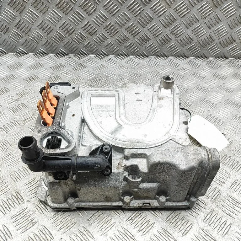 Invertors (sprieguma pārveidotājs) 1ED901132S