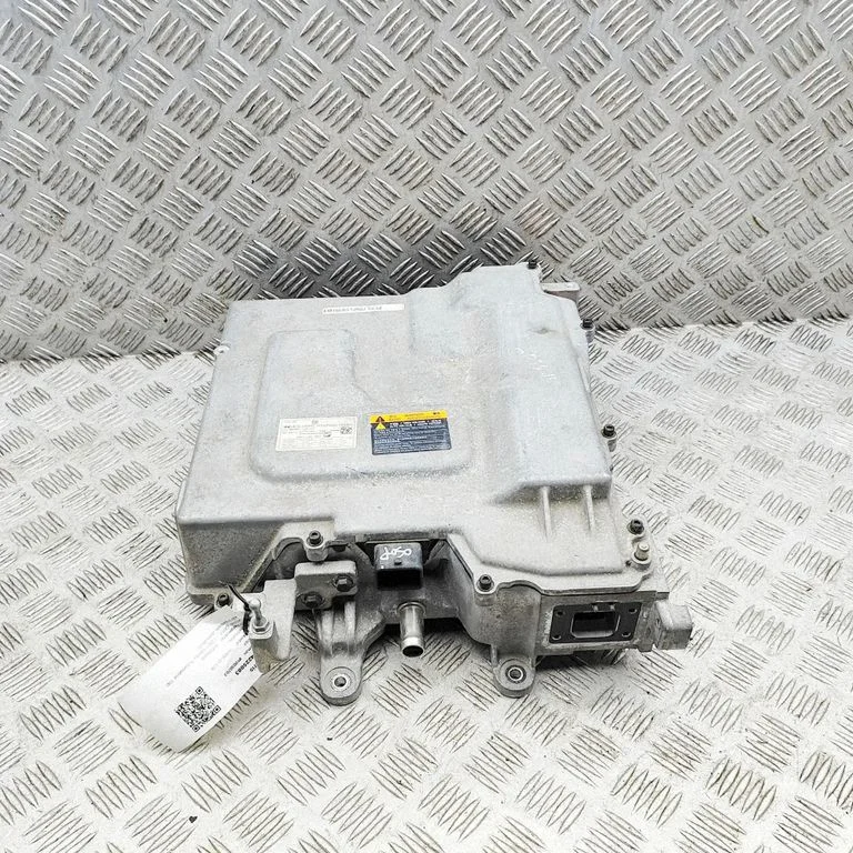 Invertors (sprieguma pārveidotājs) 364000E176
