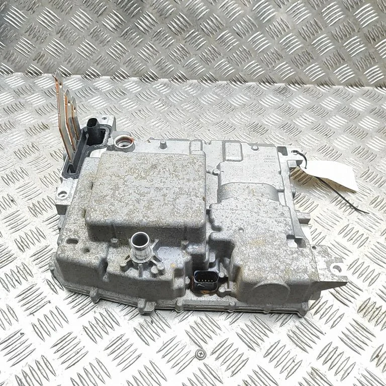 Invertors (sprieguma pārveidotājs) 1EA907121C