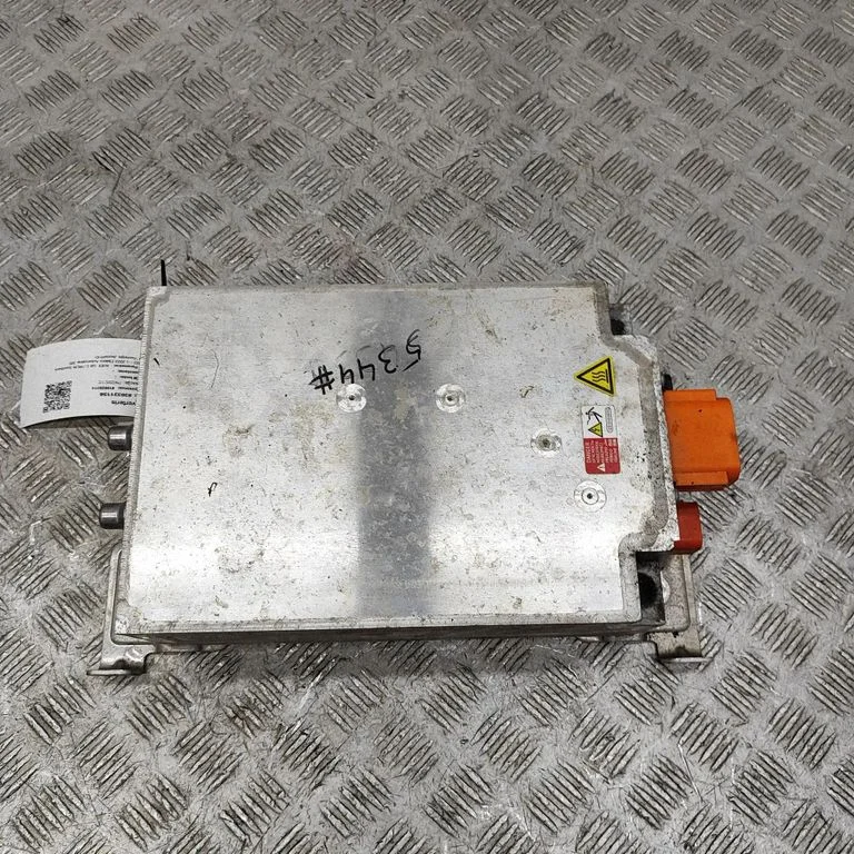 Voltage converter inverter – Audi RS Q8 (2019-)