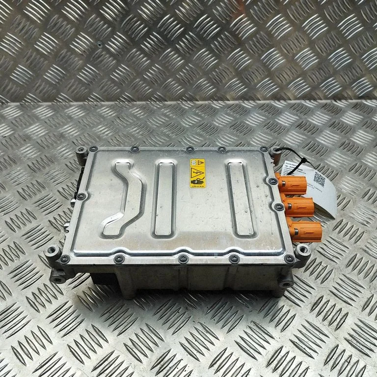 Voltage converter inverter A0003401202
