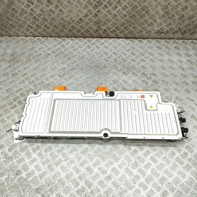 Voltage converter inverter – Porsche Macan (95B) (2019-)