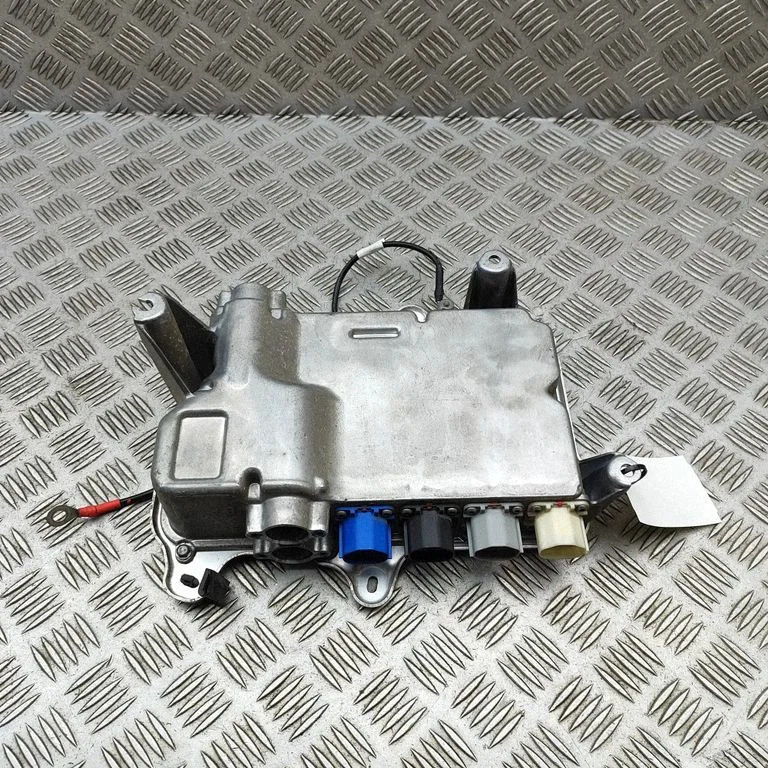 Invertors (sprieguma pārveidotājs) 104967800G