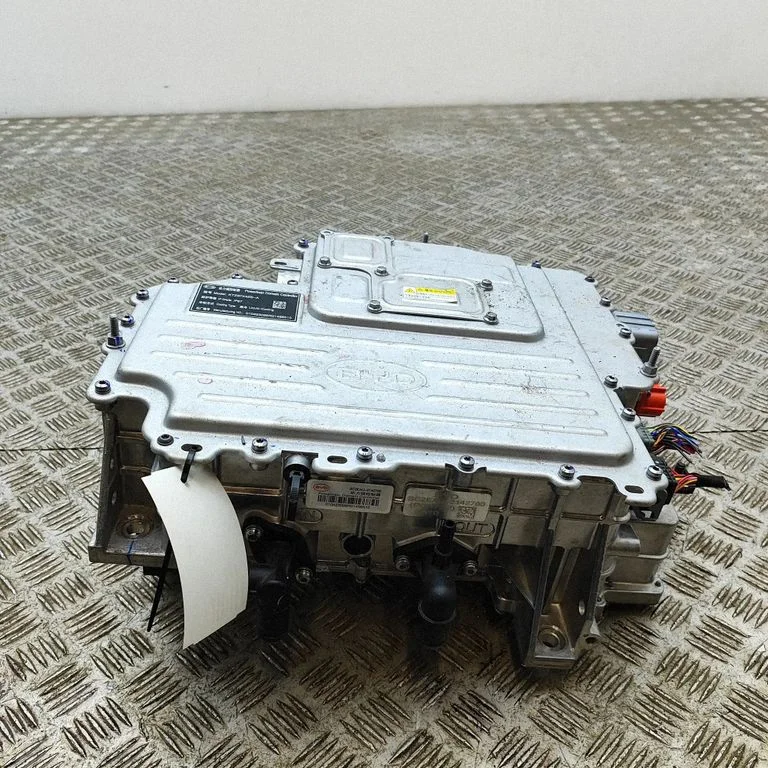 Voltage converter inverter SC2EAU2142700