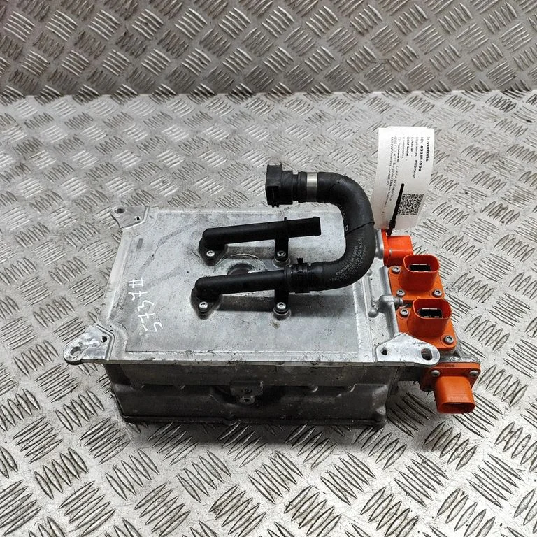Invertors (sprieguma pārveidotājs) 5QE915685C