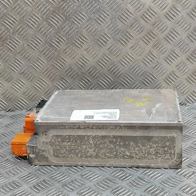 Invertors (sprieguma pārveidotājs) 5QE915684CH