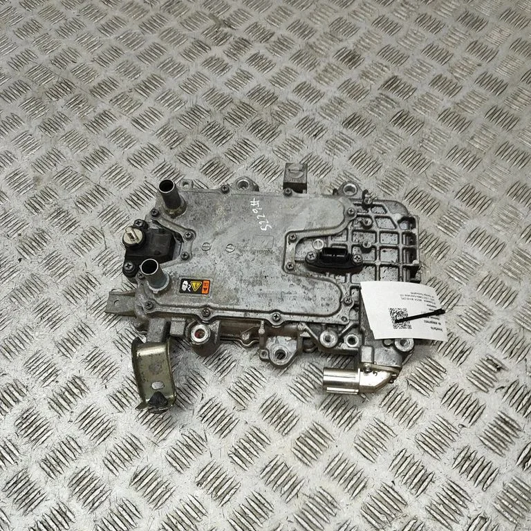 Invertors (sprieguma pārveidotājs) MH013061YB